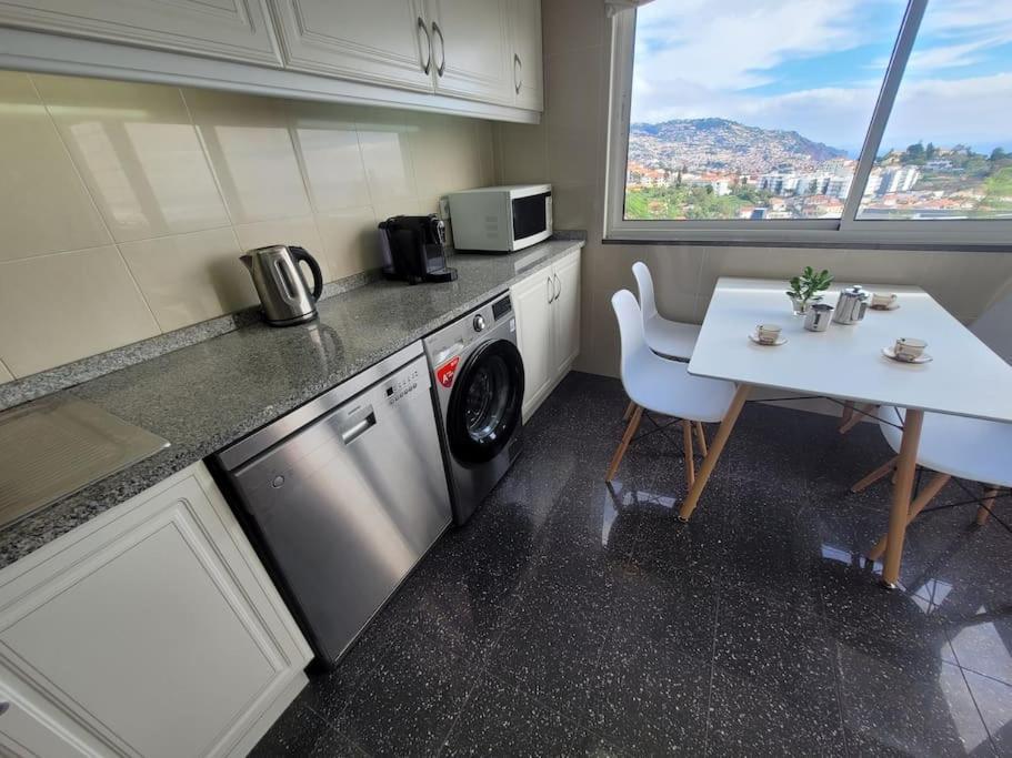 Pilar Balconies In Funchal City Ngoại thất bức ảnh